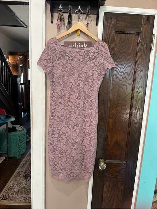 Onyx Dresses & Skirts - Onyx Nite Dusty Rose Lace Midi Dress with subtle shimmer